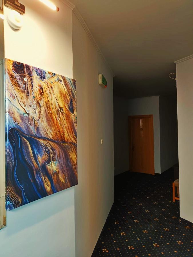 Hotel Duet 皮特什蒂 外观 照片